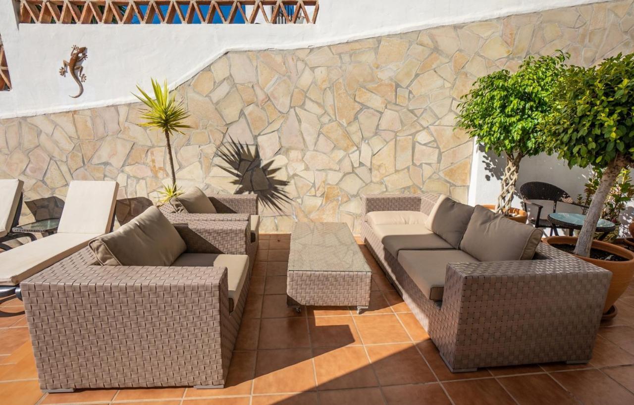 Marina Bella 1F Menyber Apartment Nerja Exterior photo