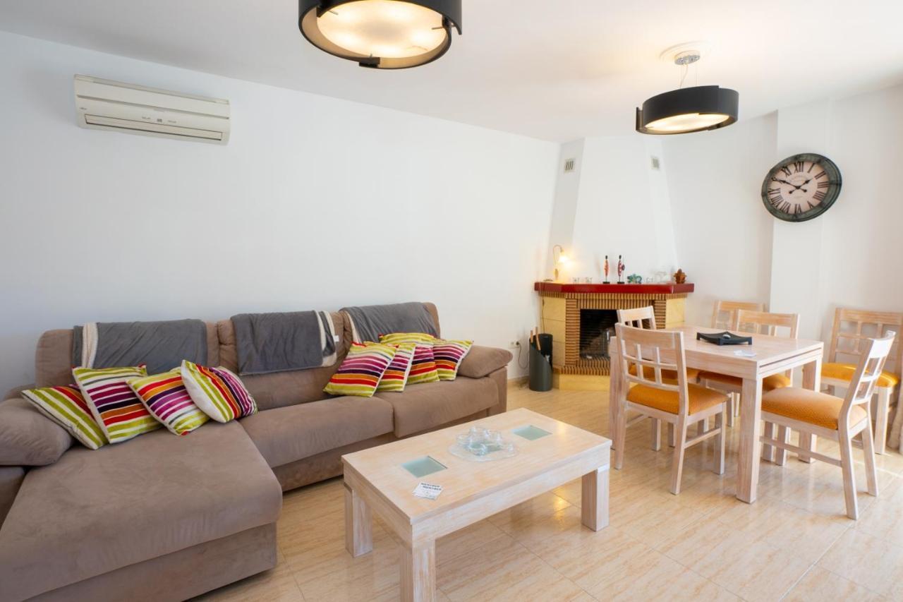 Marina Bella 1F Menyber Apartment Nerja Exterior photo